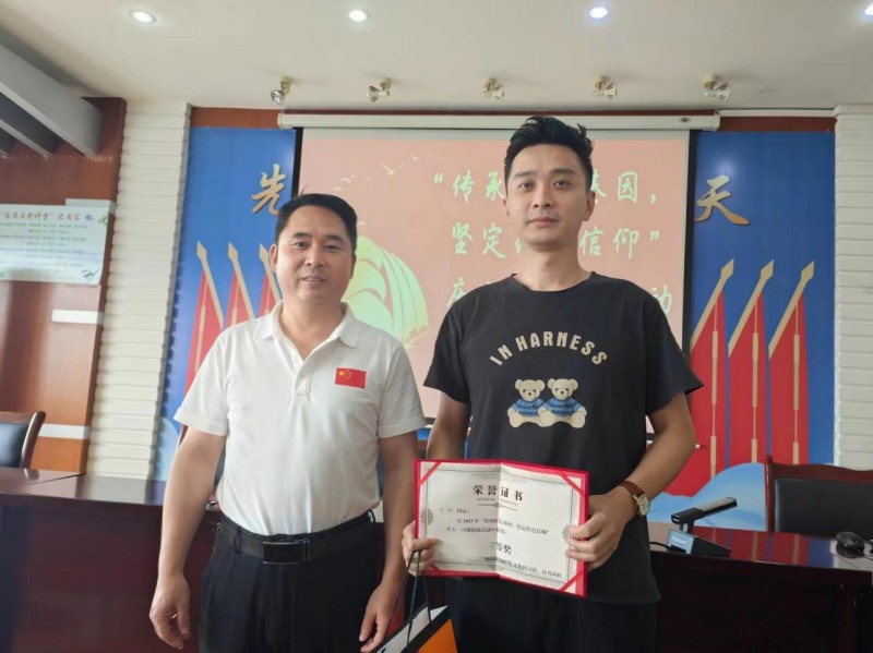 詩、書畫社活動(dòng)三等獎(jiǎng)_副本.jpg